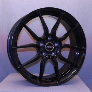 VENUE ALTER G.BLK (musta) 20"x9" 5x120 ET30 KR72,6 (Sopii mm: BMW)