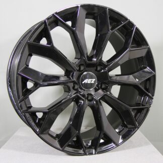 AEZ LEIPZ BLK (musta) 20"x9" 5x120 ET35 KR74,1 (Sopii mm: BMW X5) Huom! Jokaisessa vanteessa on käynyt rengas päällä